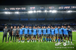 上海申花坐镇主场7-1狂胜云南玉昆